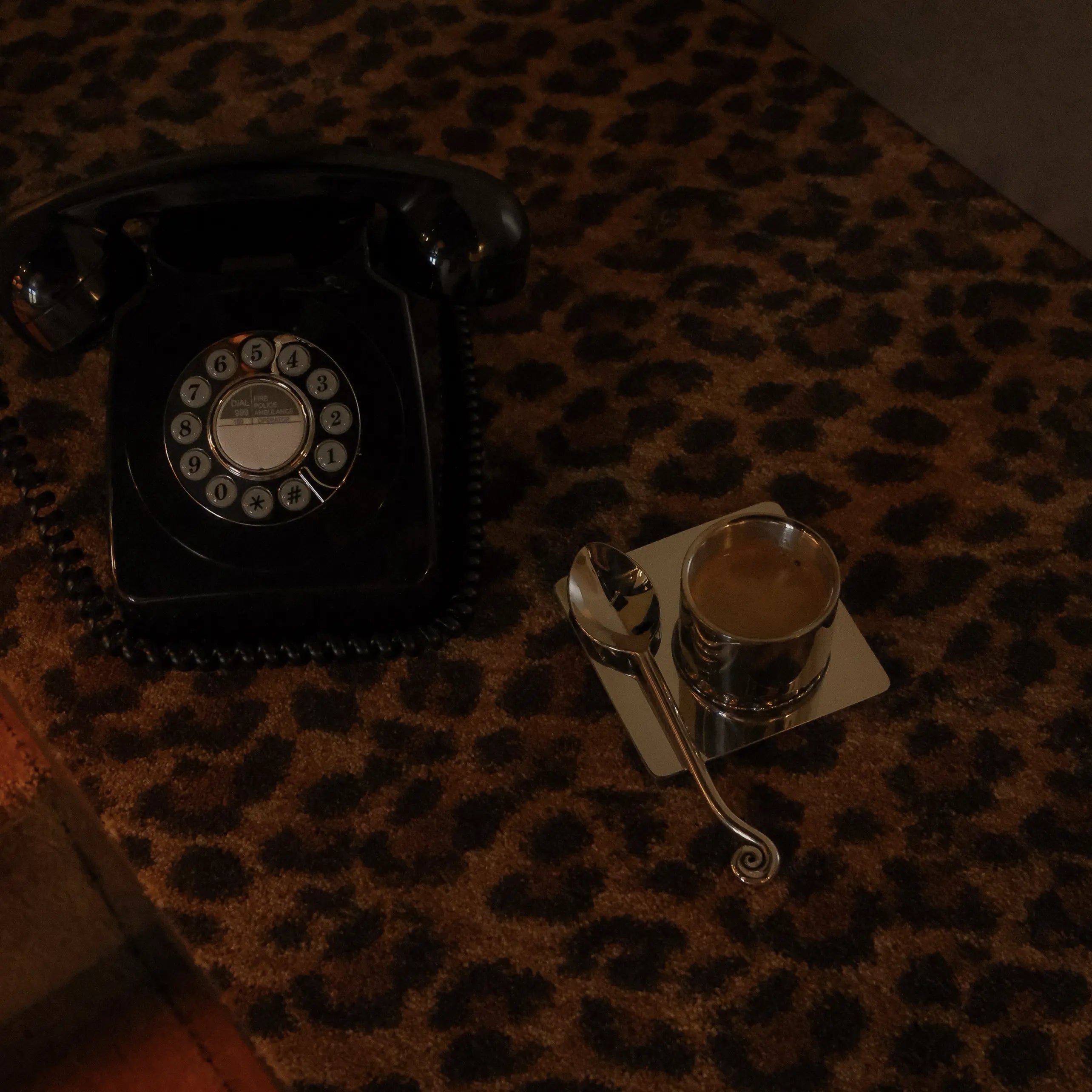 vita steel cups & saucer - minima ritual set