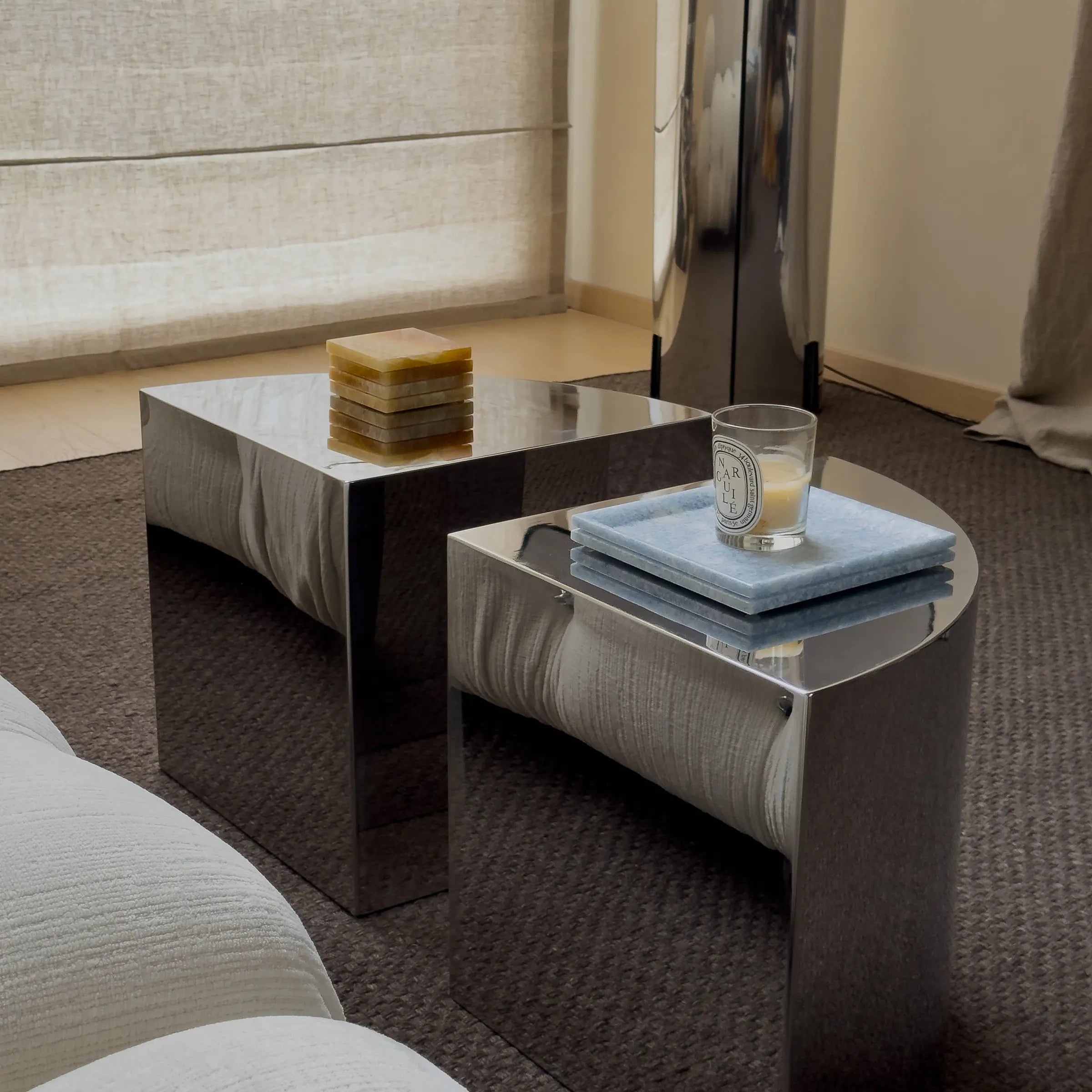 illusio - stainless steel side table