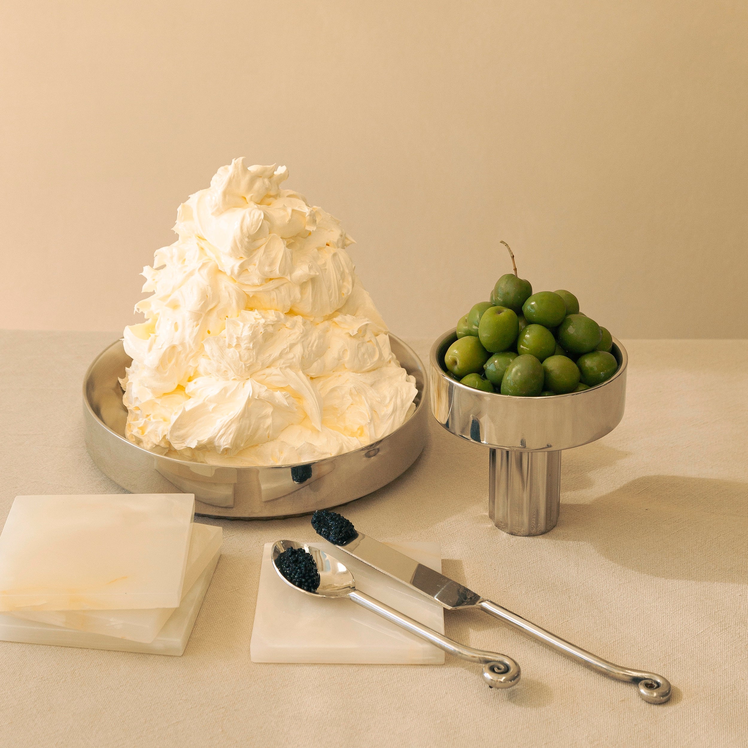 vita steel dinner plate