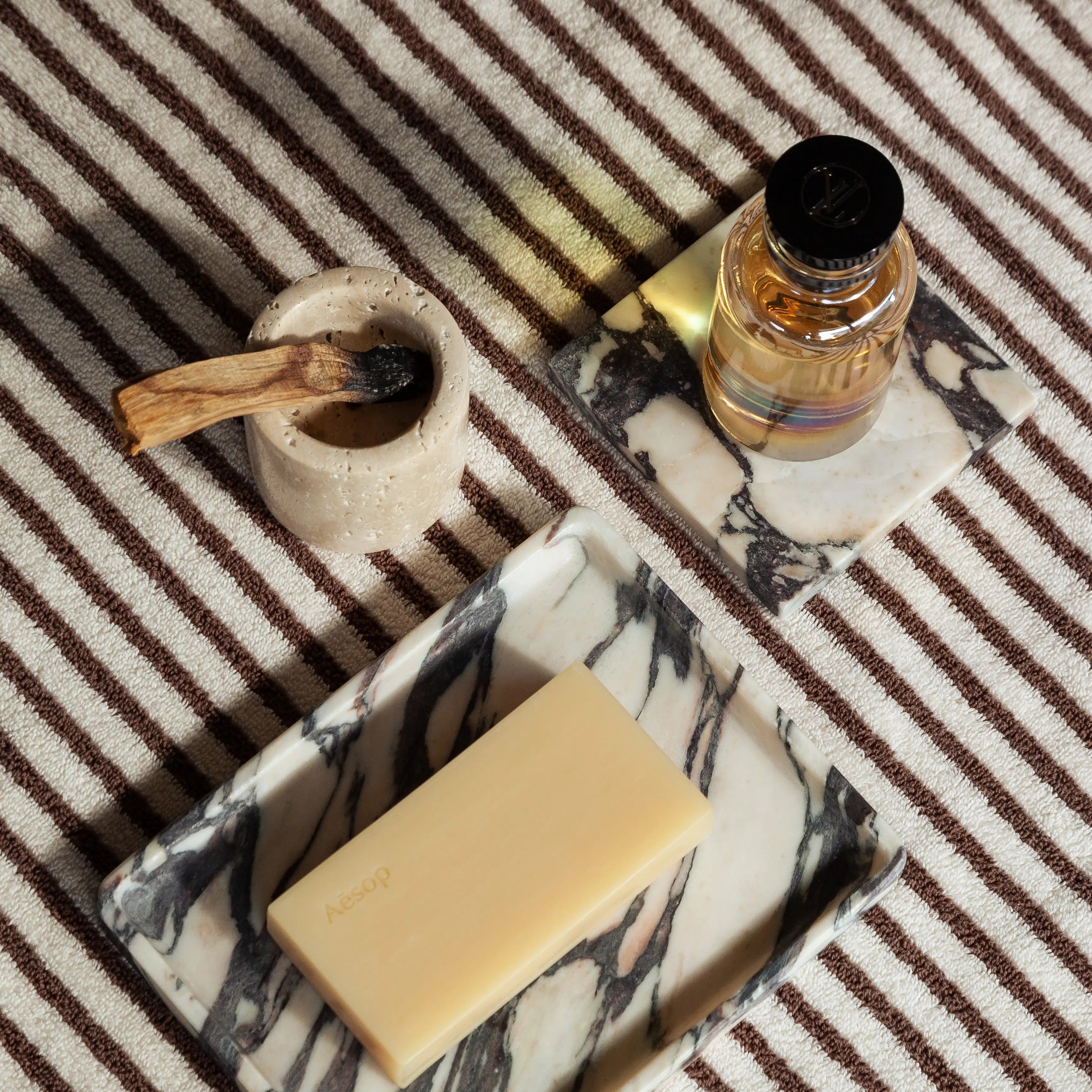 custos coaster - viola calacatta marble