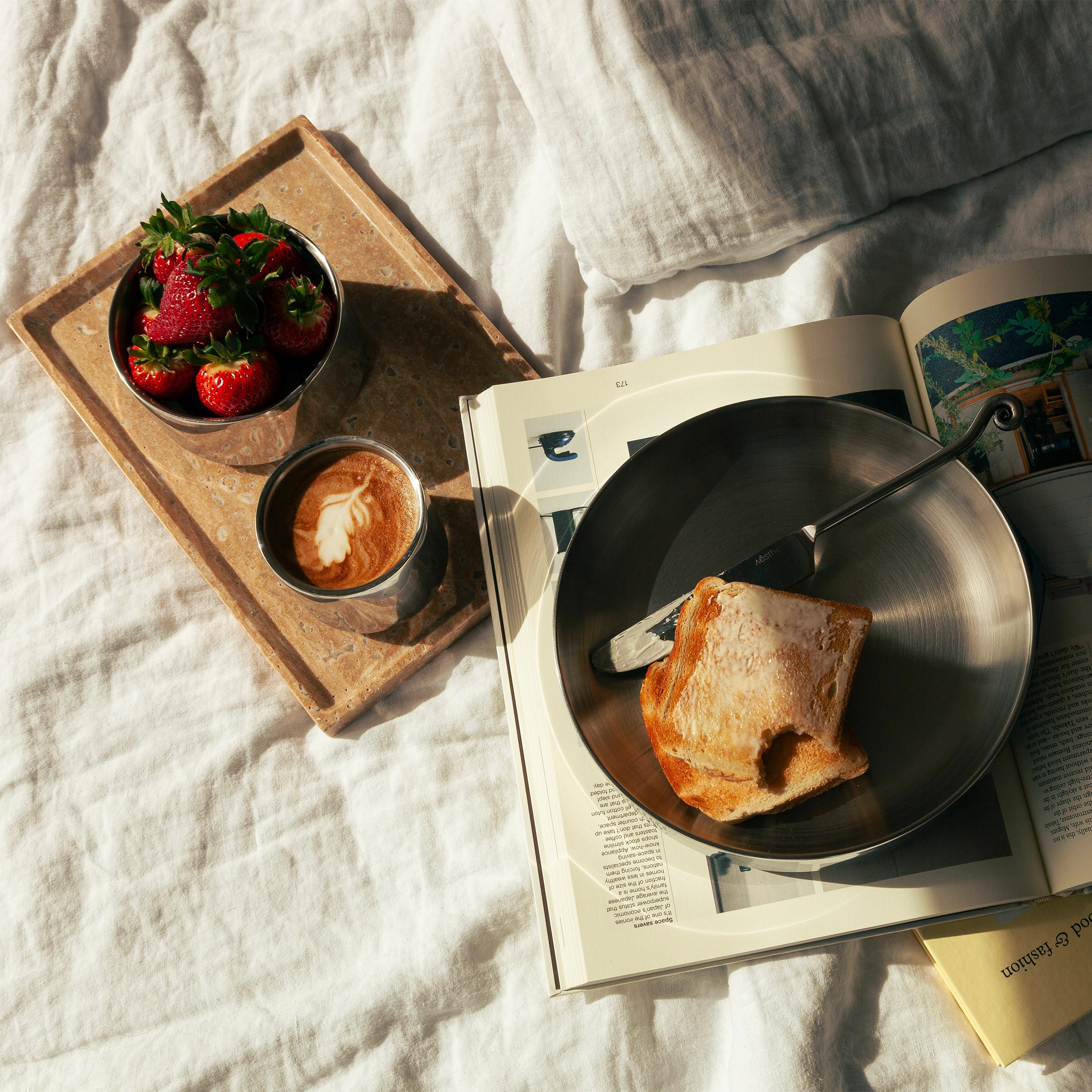 podium tablett - noce travertin