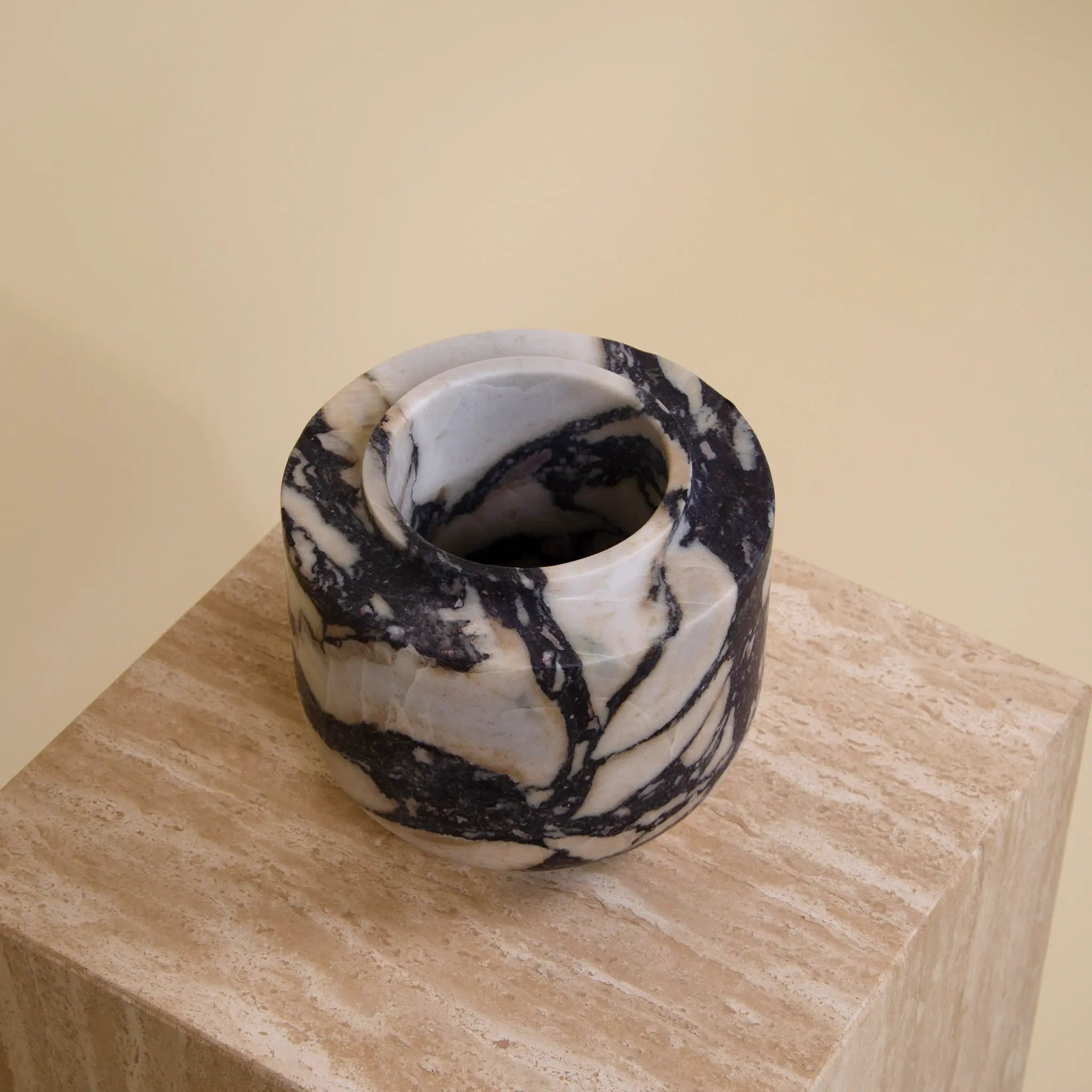 cupola vase - viola calacatta marble