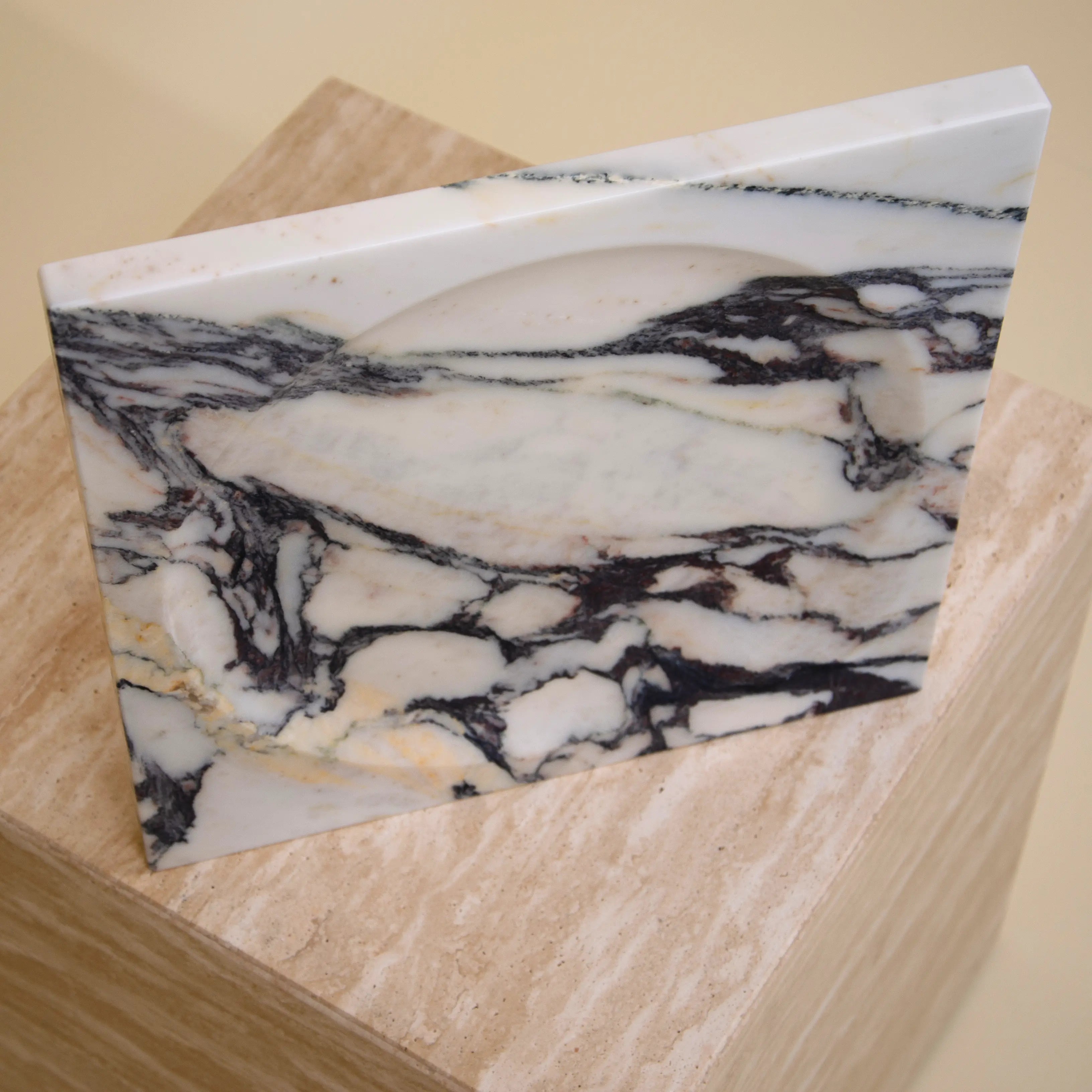 atrium center piece - viola calacatta marble