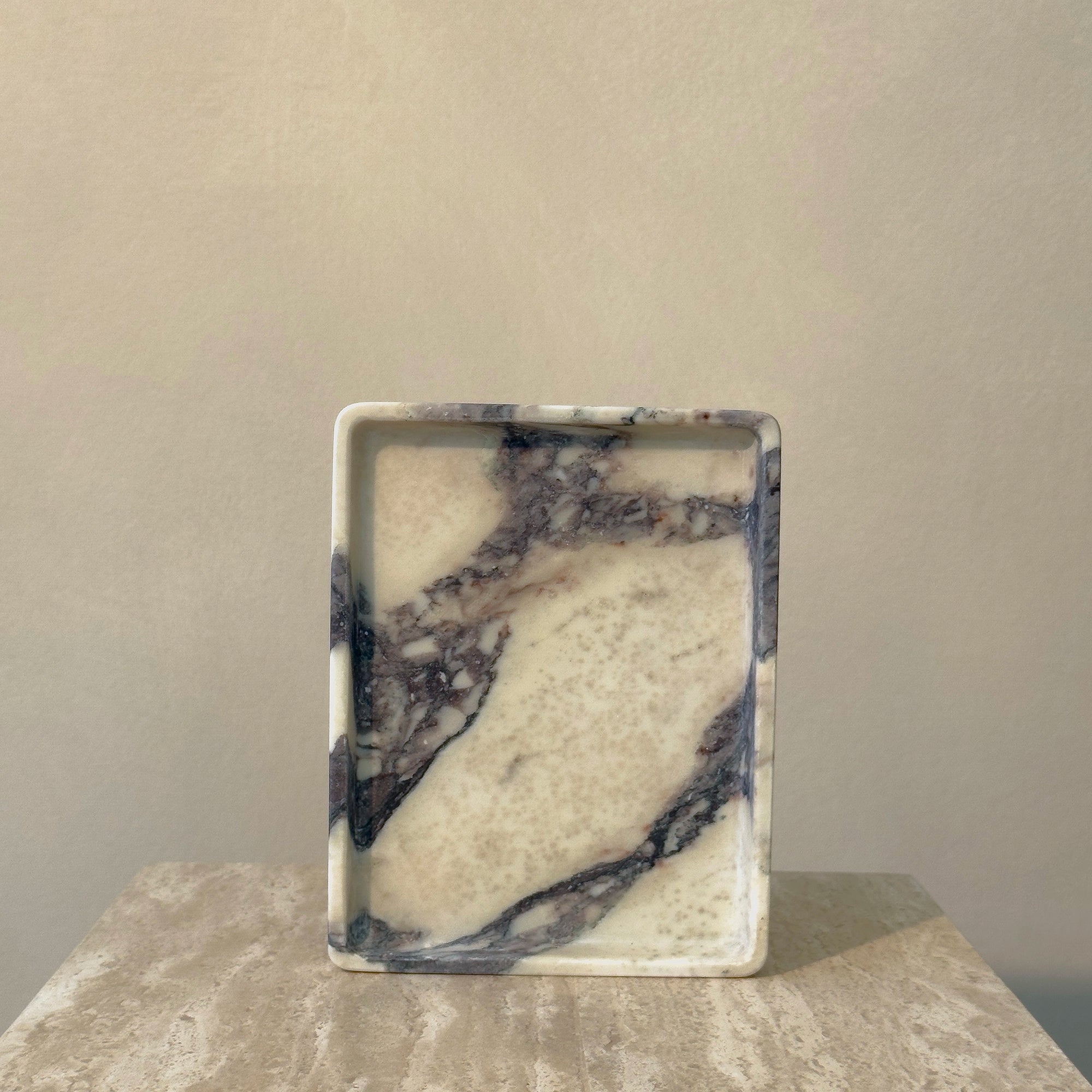 initium tray small - viola calacatta marble