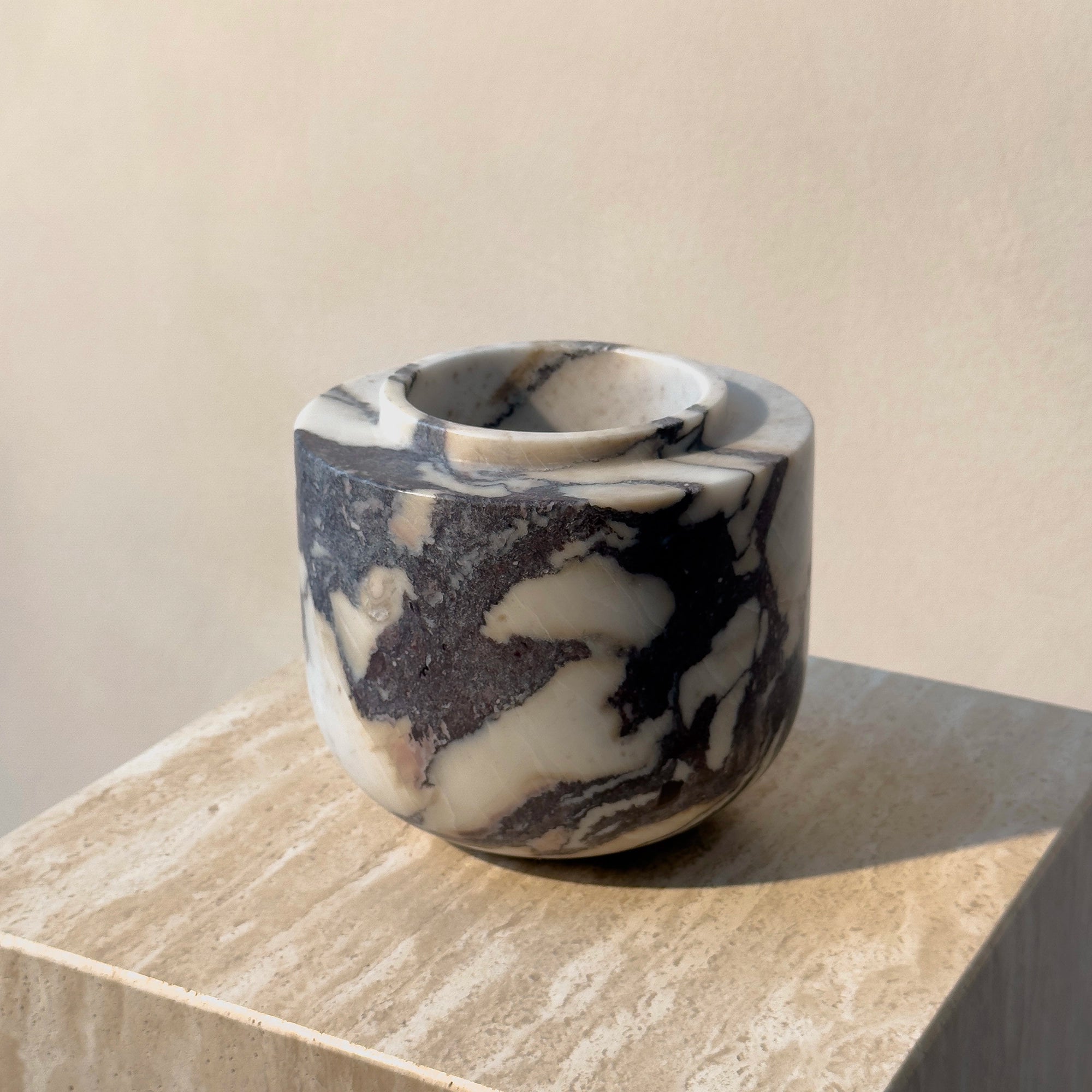 cupola vase - viola calacatta marble