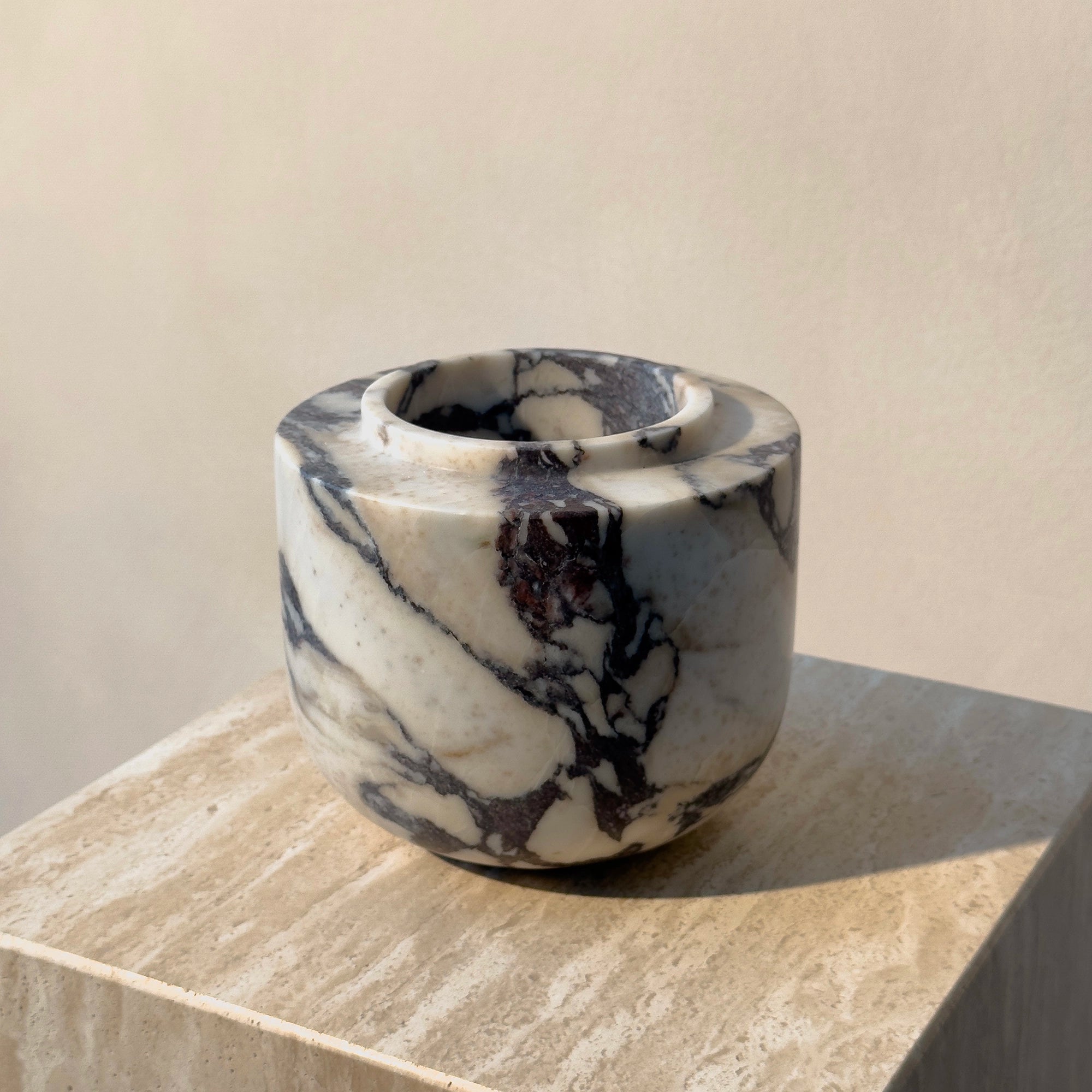 cupola vase - viola calacatta marble