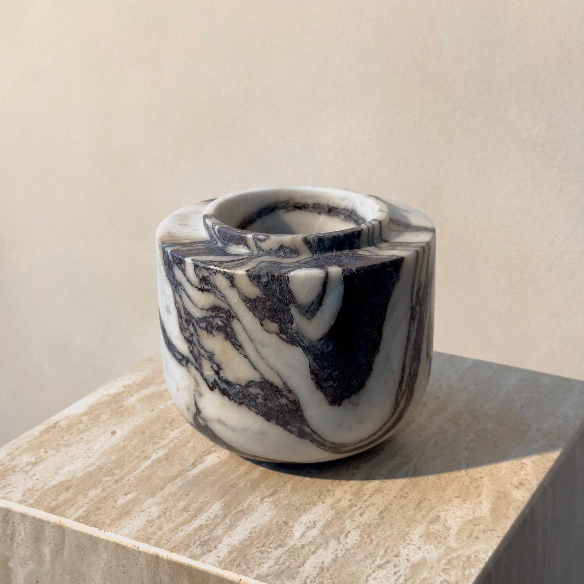 cupola vase - viola calacatta marble