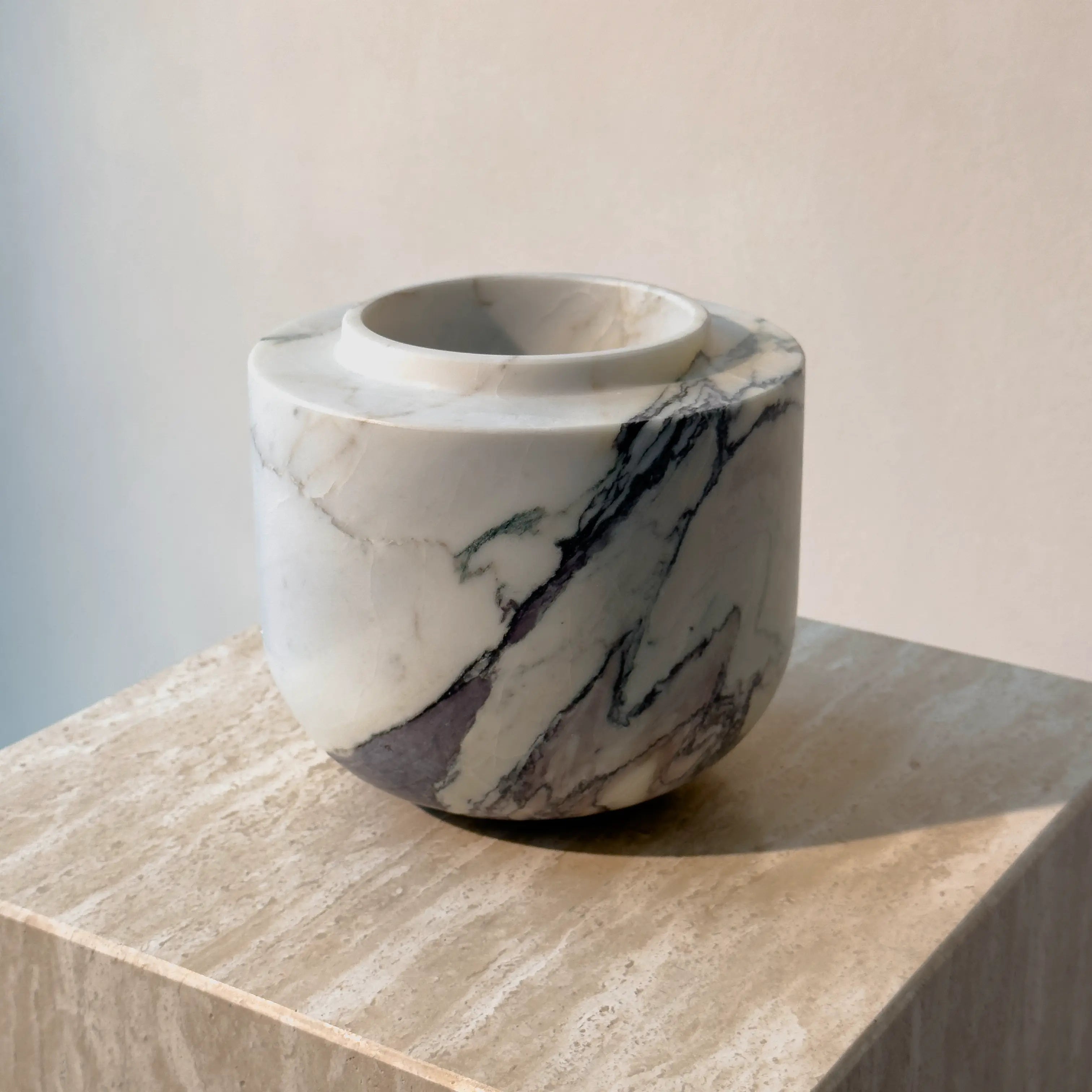 cupola vase - viola calacatta marble