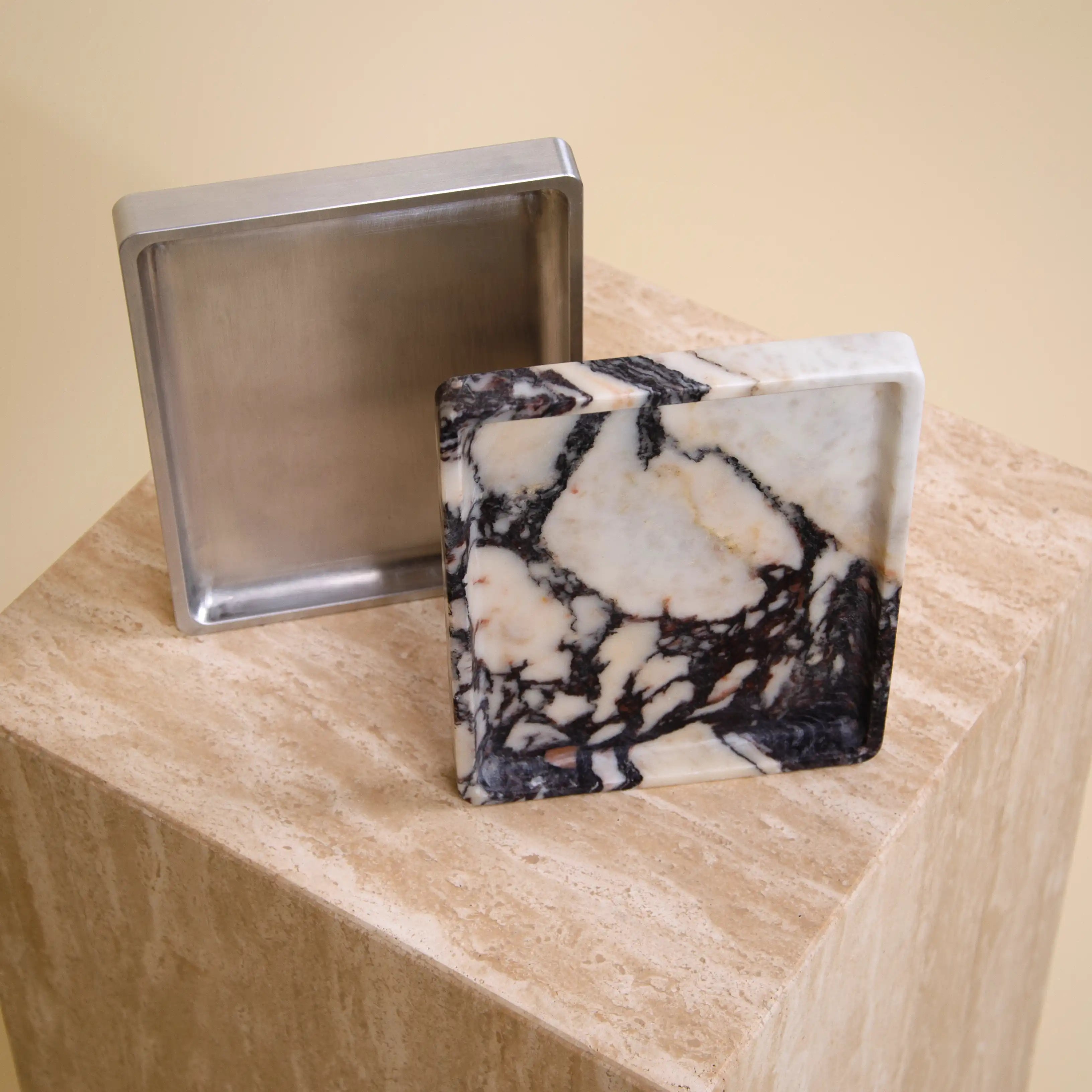 initium tray small - viola calacatta marble