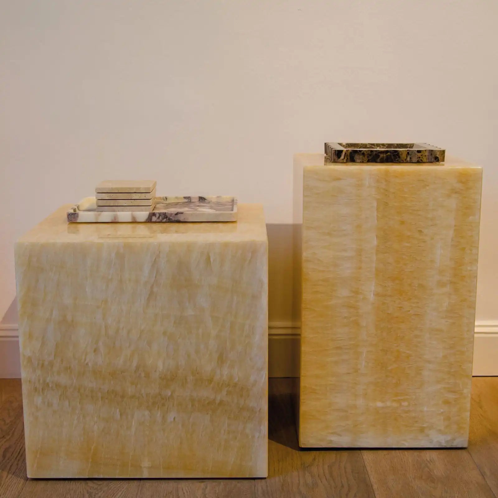 metropolis - honey onyx side table cube