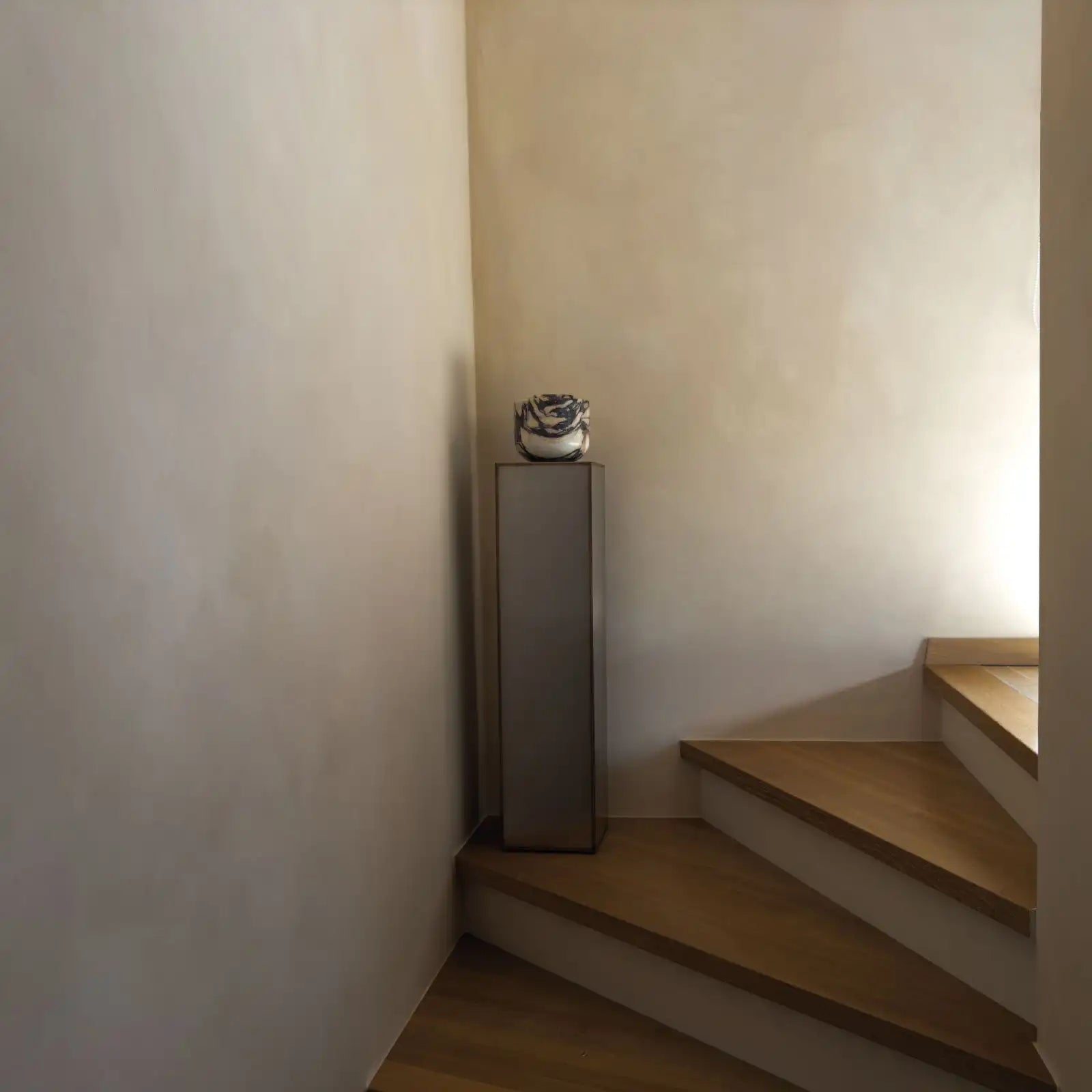 metropolis - stainless steel pedestal