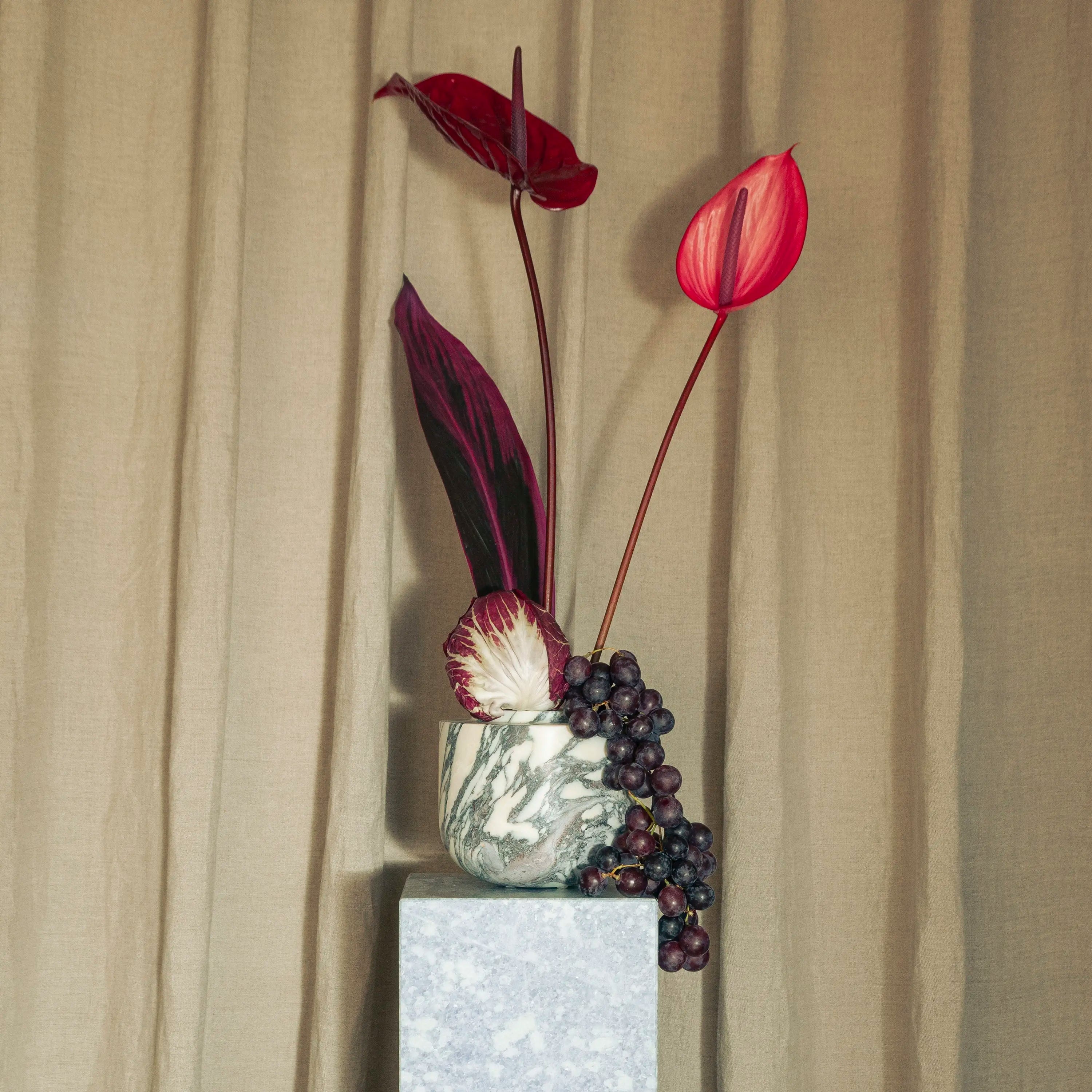 cupola vase - viola calacatta marble